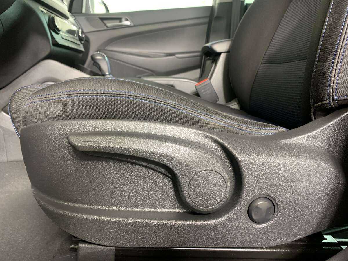 Купить Hyundai Tucson с пробегом. Фото: #15