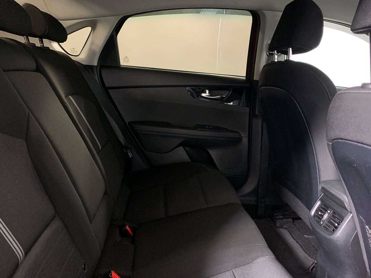 Купить Kia Cerato с пробегом. Фото: #14