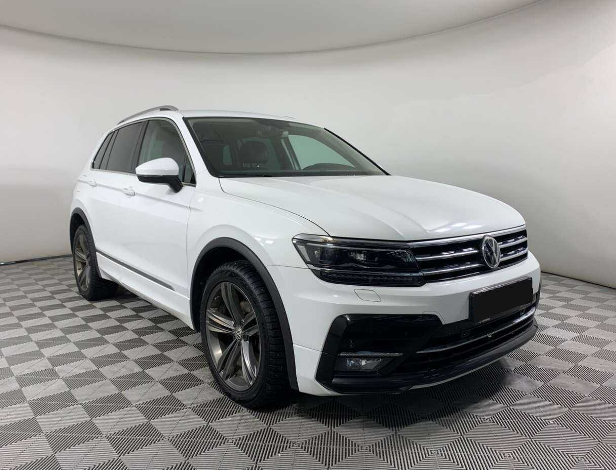 Купить Volkswagen Tiguan с пробегом. Фото: #2