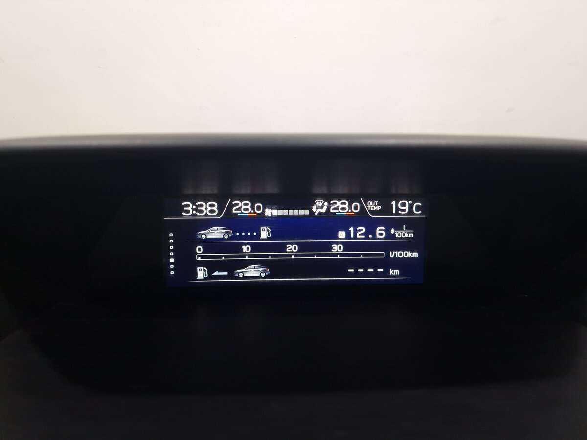 Купить Subaru XV с пробегом. Фото: #8