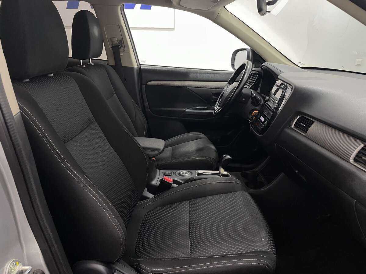 Продажа Б/У Митсубиши Оутлэндер. Фото: #7