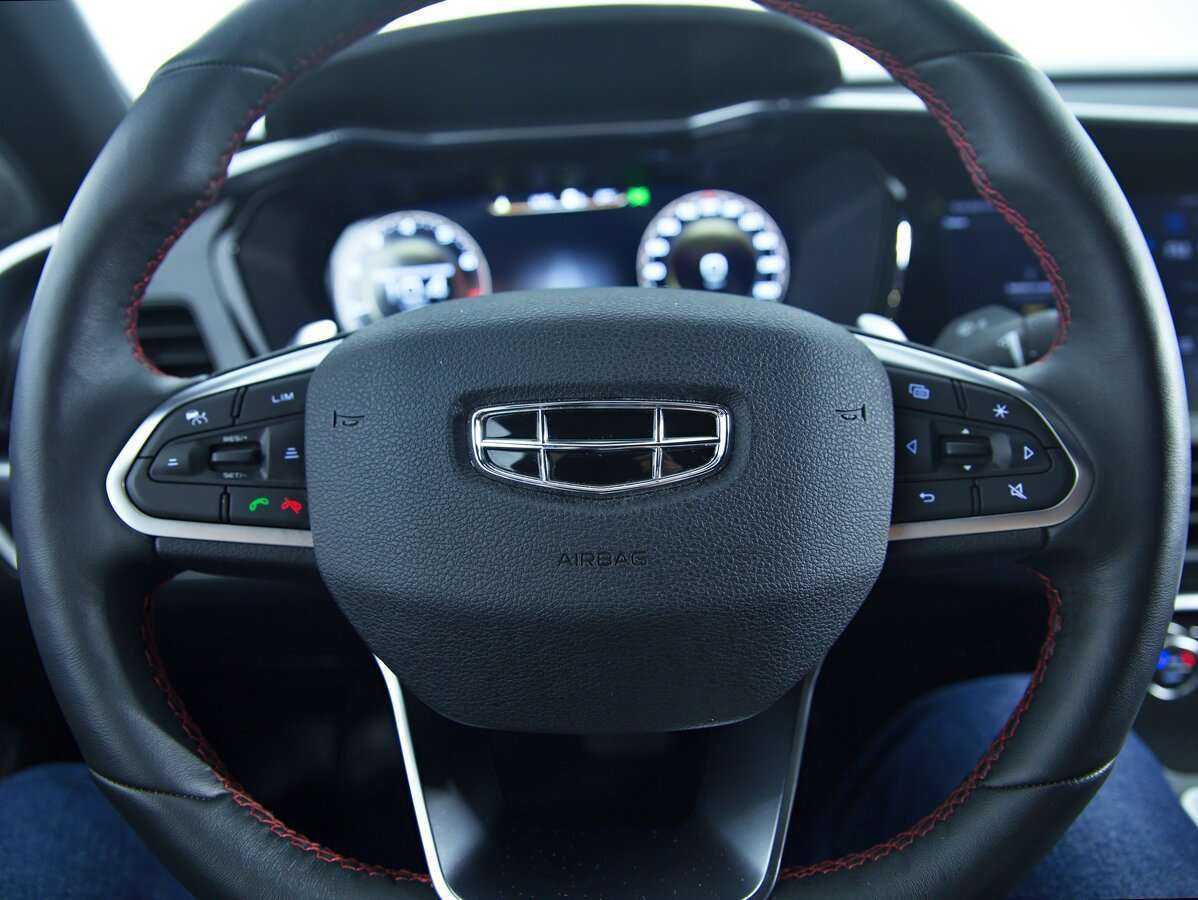 Купить Geely Tugella с пробегом. Фото: #12