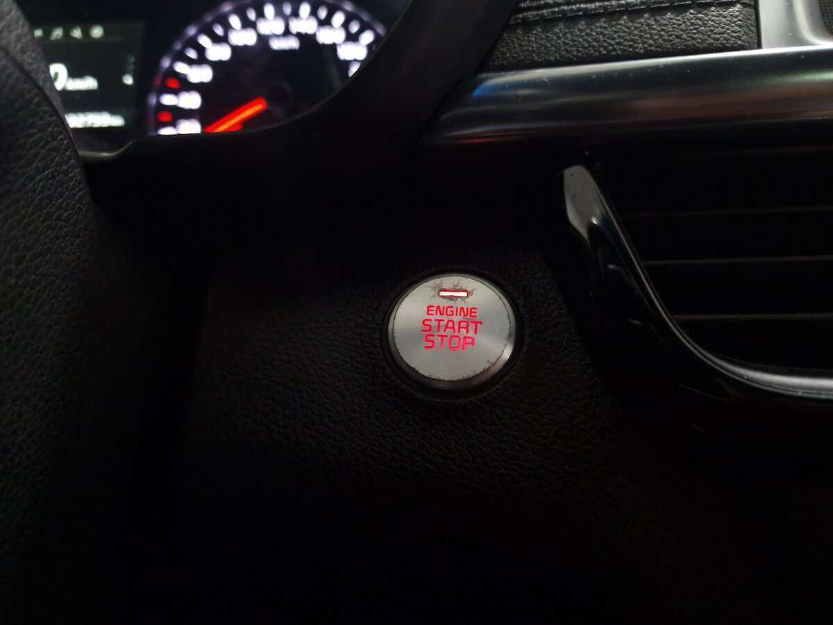 Купить Kia Optima с пробегом. Фото: #11