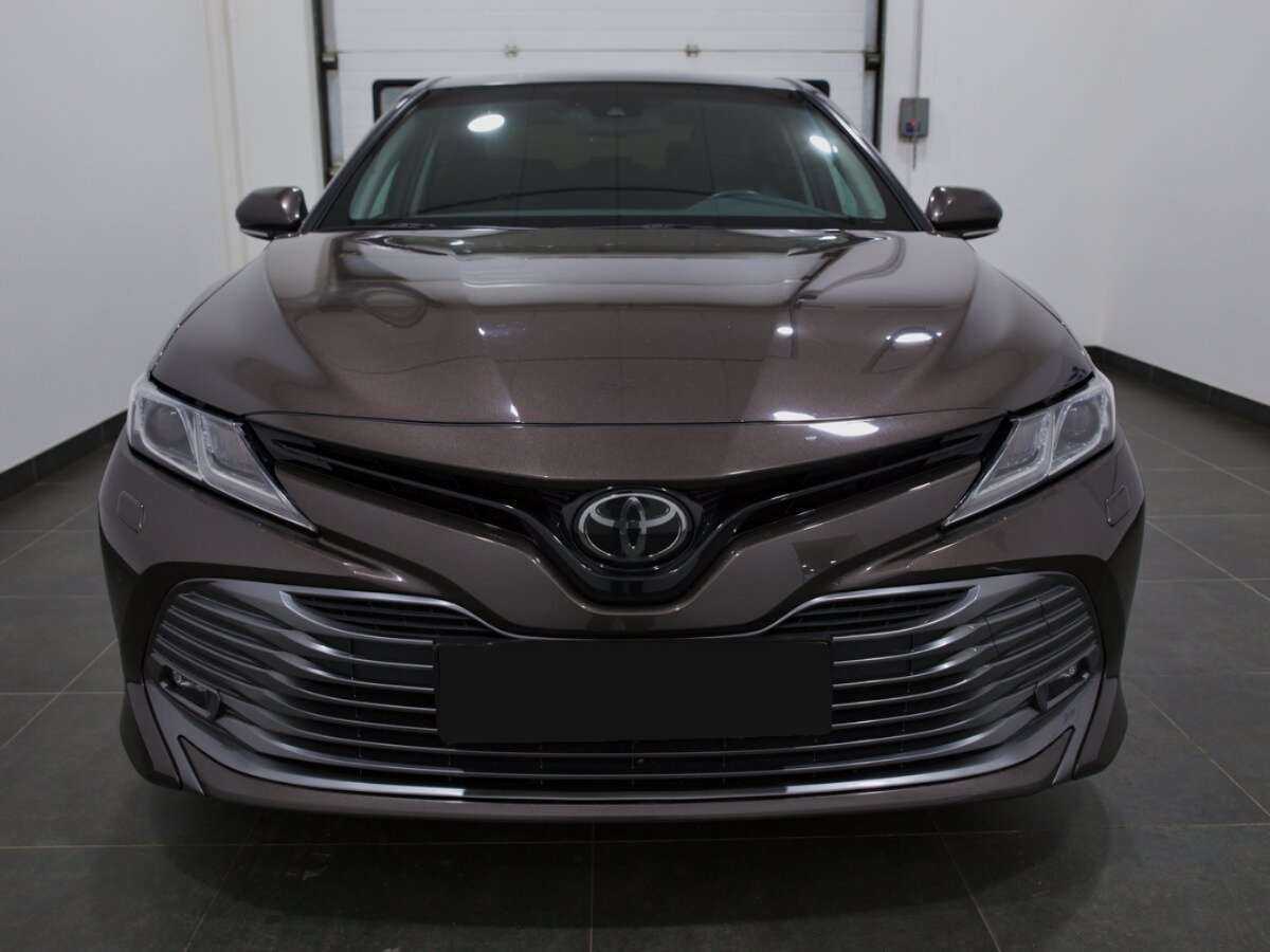 Купить Toyota Camry с пробегом. Фото: #1