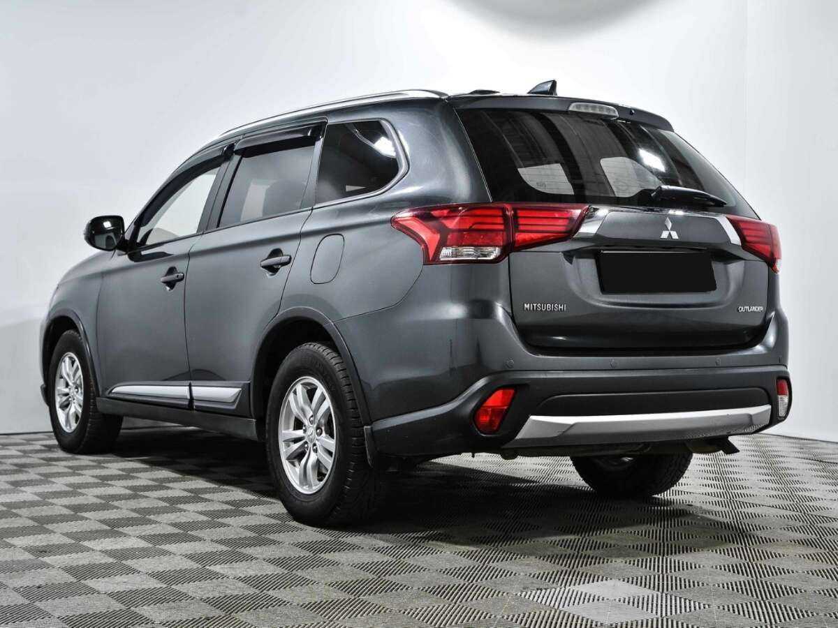 Купить Mitsubishi Outlander с пробегом. Фото: #5