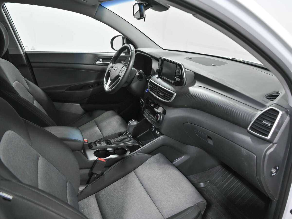 Купить Hyundai Tucson с пробегом. Фото: #18