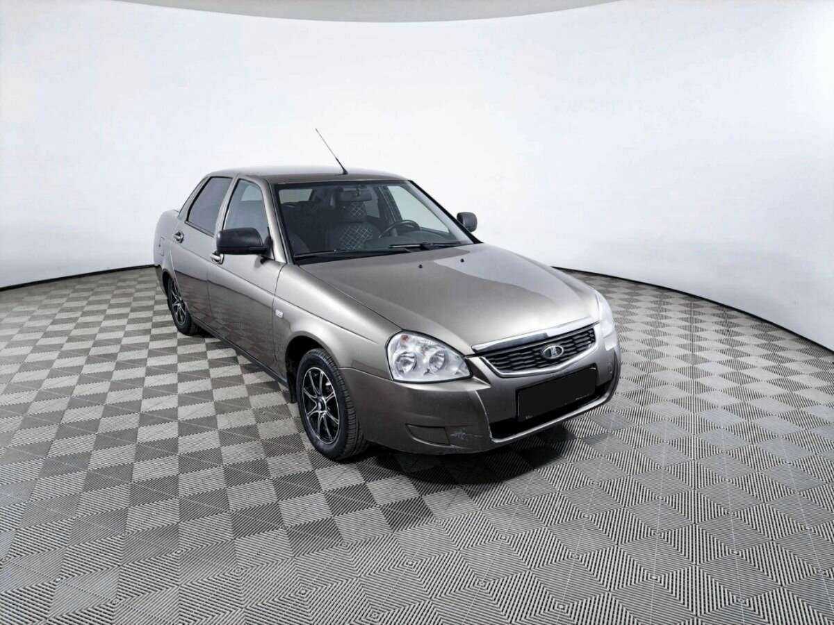 Купить Lada (ВАЗ) Priora с пробегом. Фото: #2