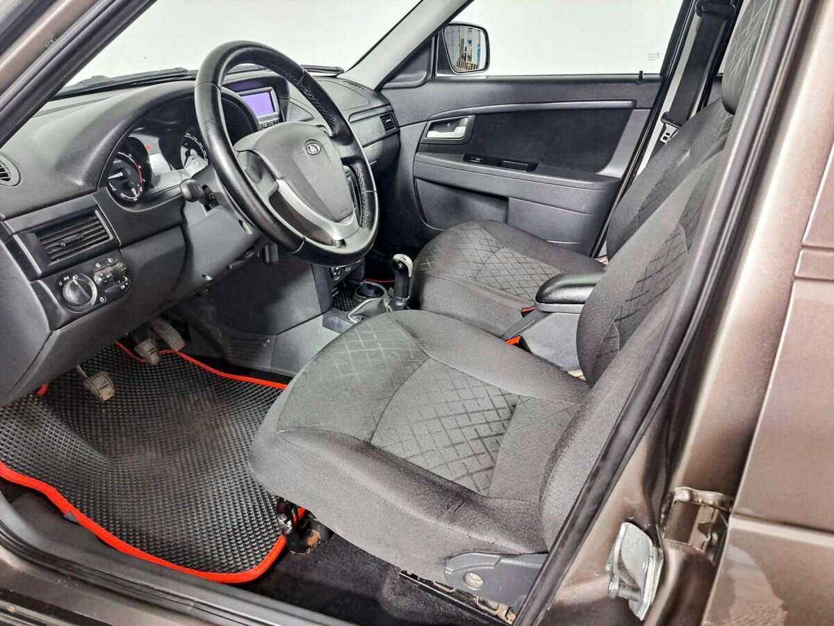 Купить Lada (ВАЗ) Priora с пробегом. Фото: #13