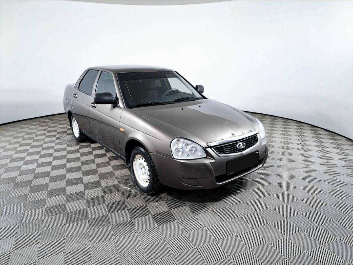 Купить Lada (ВАЗ) Priora с пробегом. Фото: #2