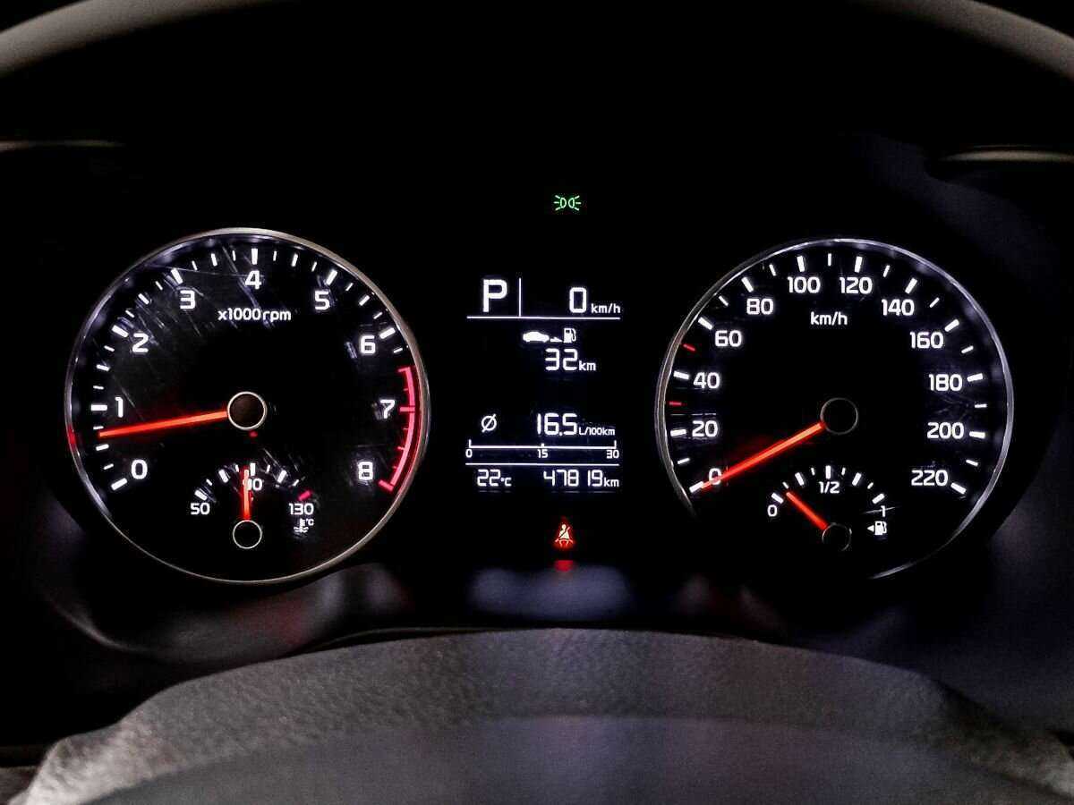 Купить Kia Rio с пробегом. Фото: #10