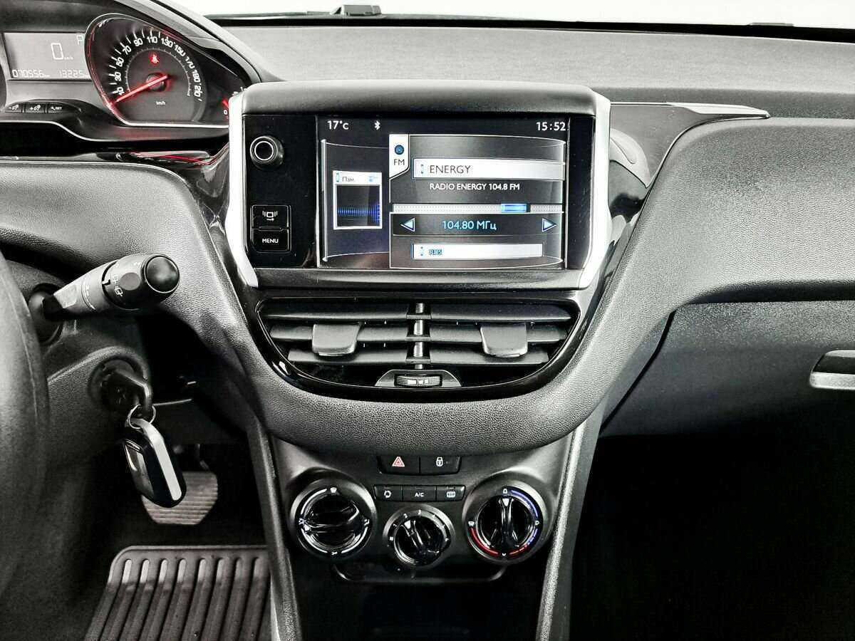 Продажа Б/У Пежо 208. Фото: #12