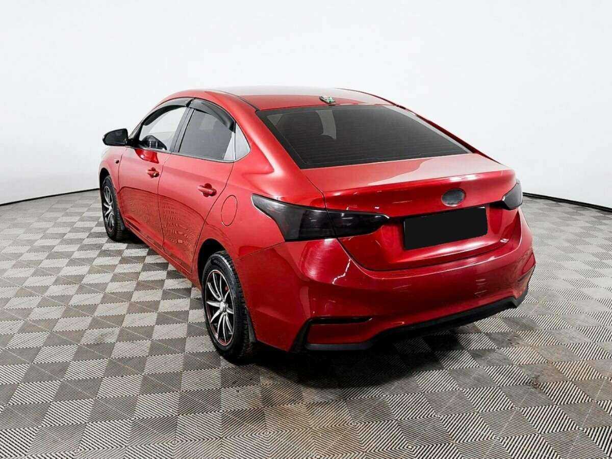 Купить Hyundai Solaris с пробегом. Фото: #5