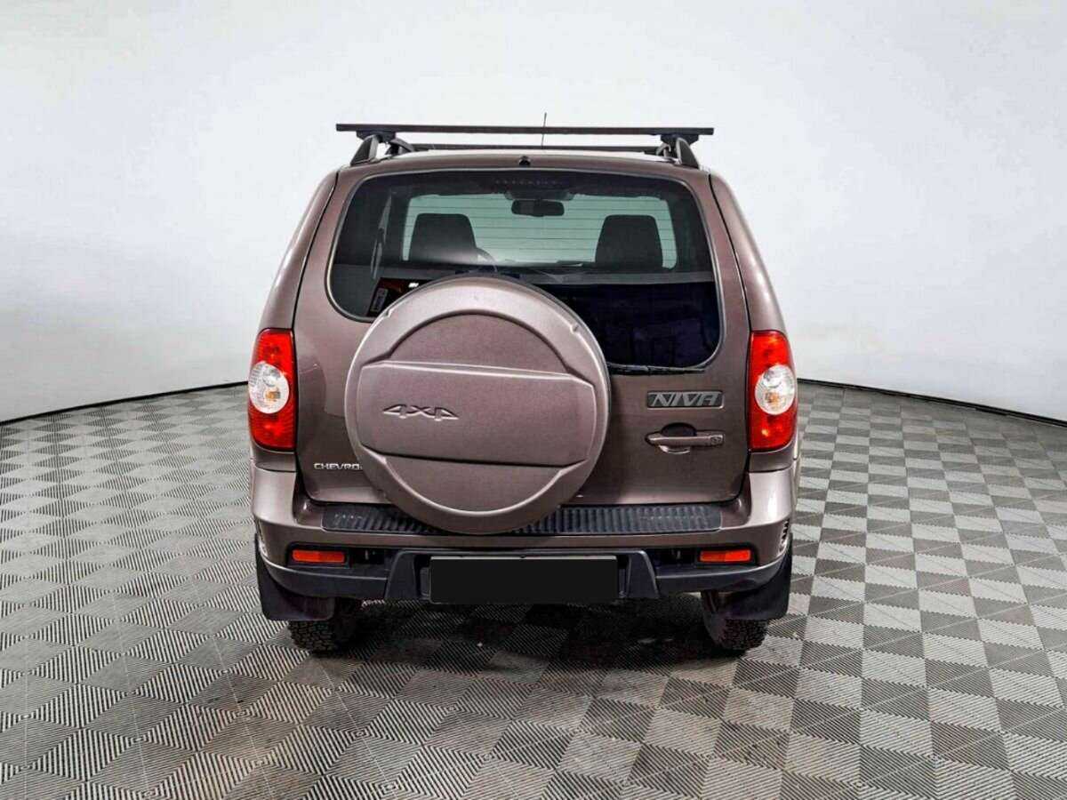 Купить Chevrolet Niva с пробегом. Фото: #5