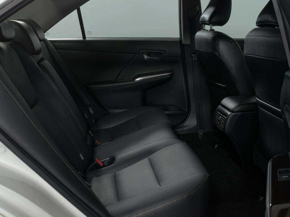 Продажа Б/У Тойота Камри. Фото: #11