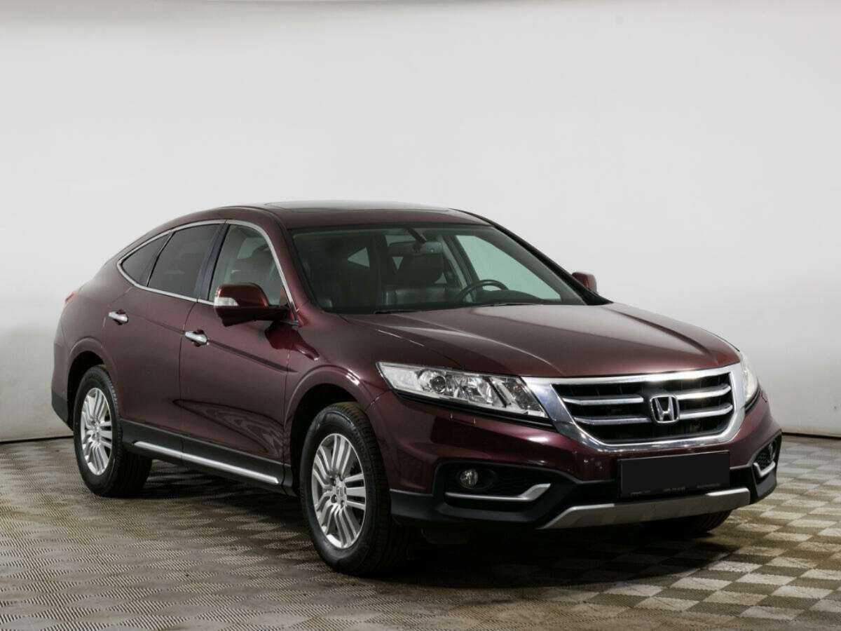 Купить Honda Crosstour с пробегом. Фото: #2