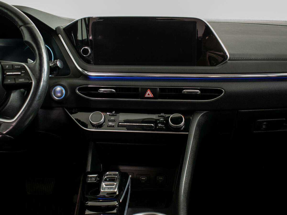 Купить Hyundai Sonata с пробегом. Фото: #8