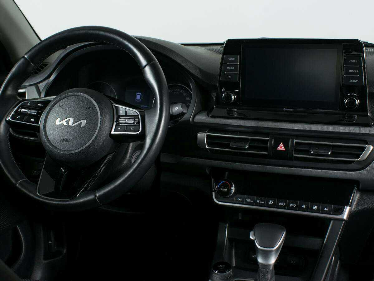 Купить Kia Seltos с пробегом. Фото: #11