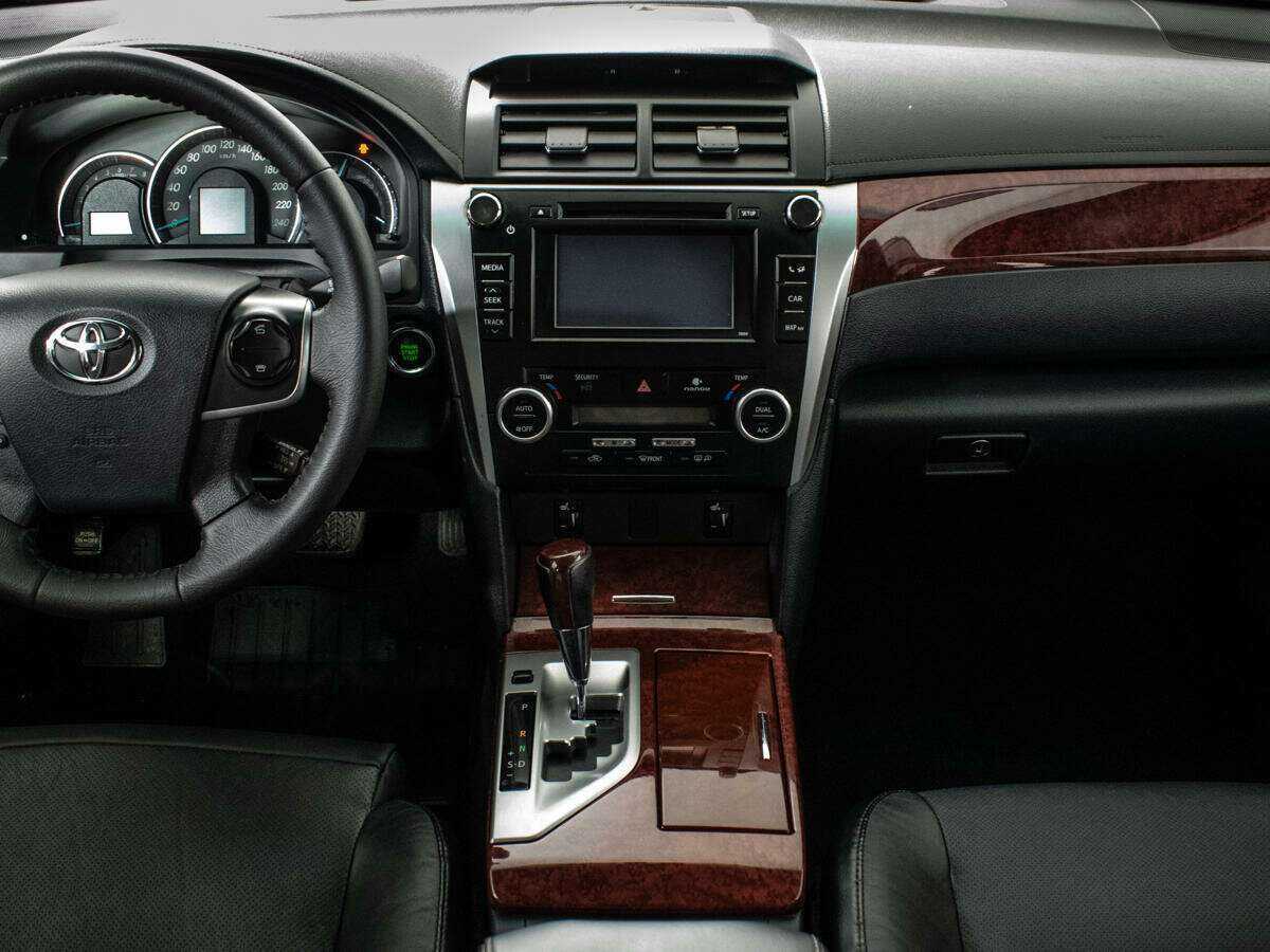 Продажа Б/У Тойота Камри. Фото: #11