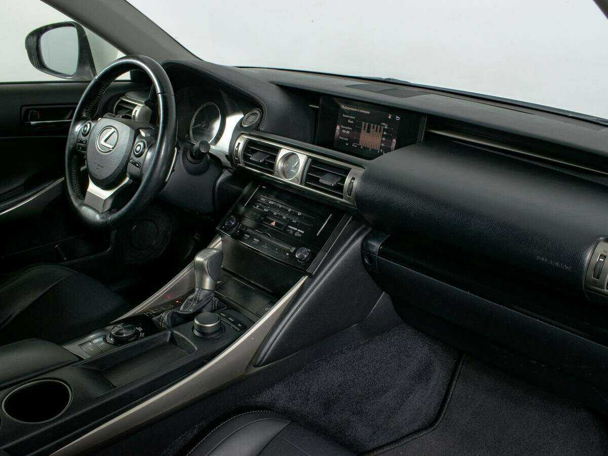 Купить Lexus IS с пробегом. Фото: #5