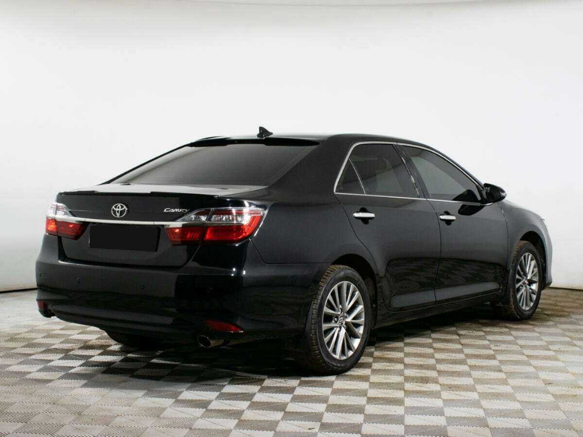 Купить Toyota Camry с пробегом. Фото: #4