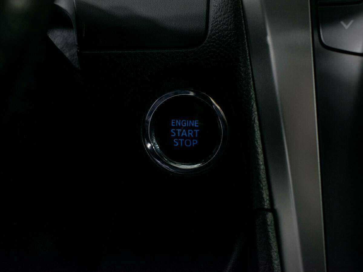 Купить Toyota Camry с пробегом. Фото: #17