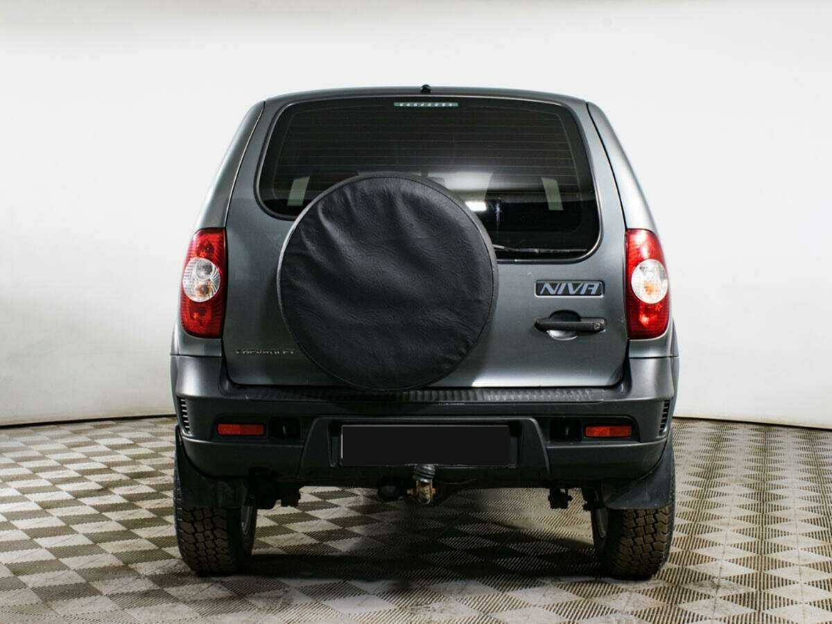 Купить Chevrolet Niva с пробегом. Фото: #4