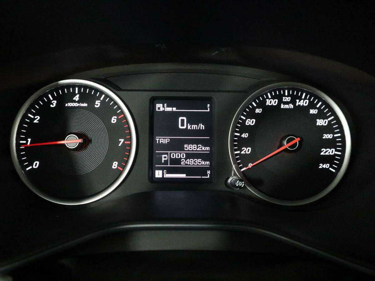 Купить Chevrolet Captiva с пробегом. Фото: #9