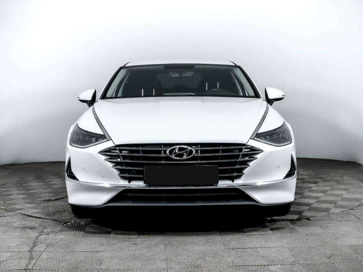 Купить Hyundai Sonata с пробегом. Фото: #1