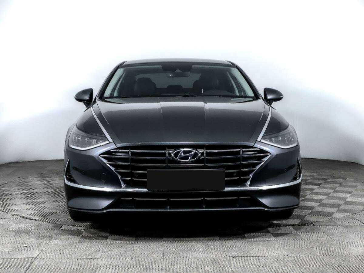 Купить Hyundai Sonata с пробегом. Фото: #1