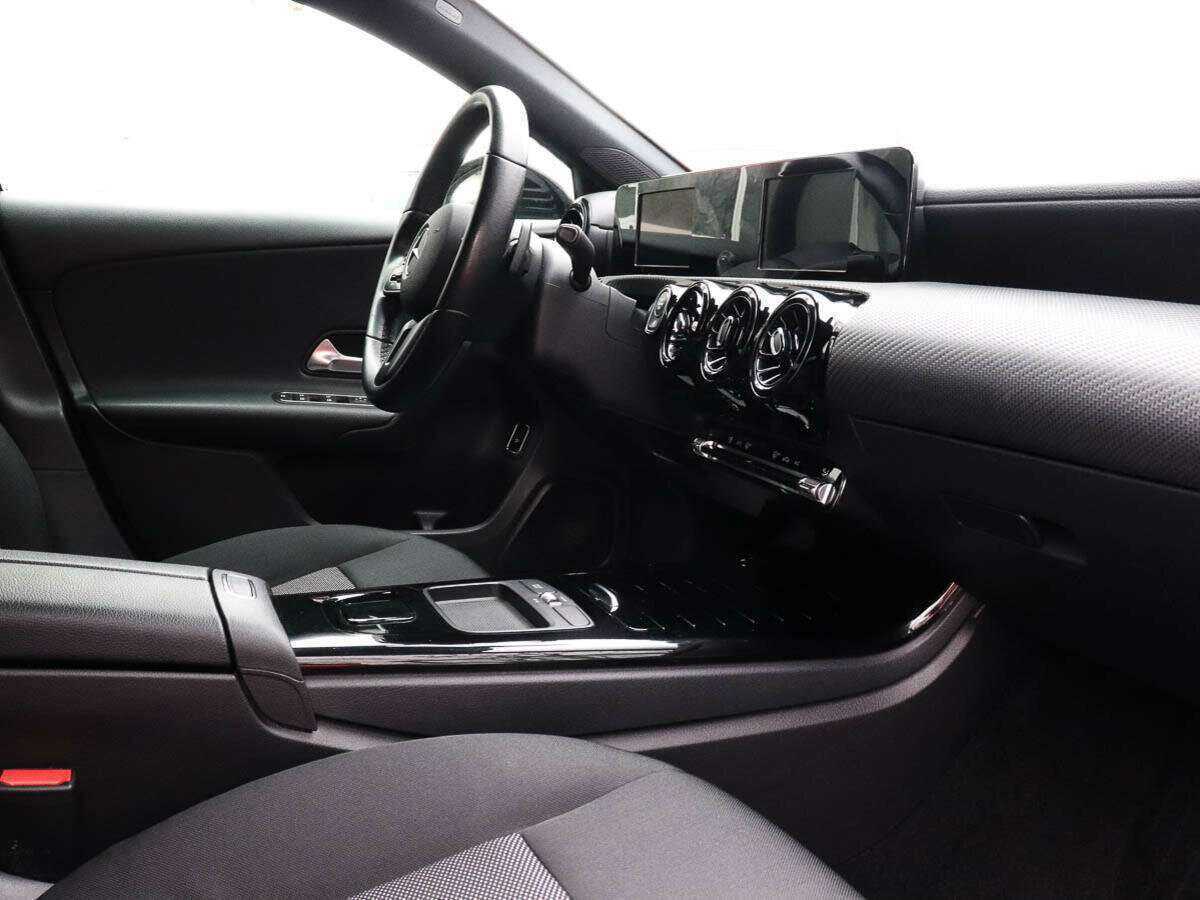 Купить Mercedes-Benz A-Класс с пробегом. Фото: #5