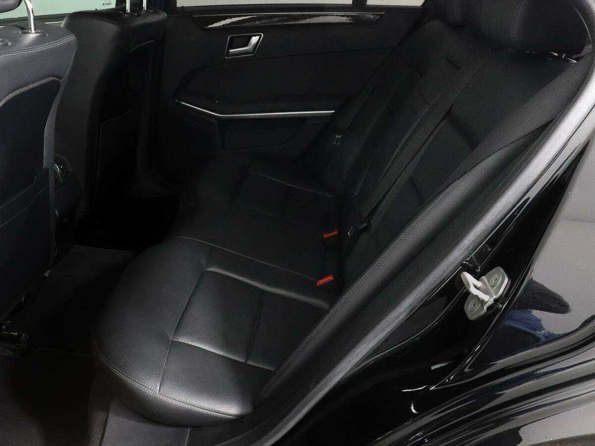 Купить Mercedes-Benz E-Класс с пробегом. Фото: #6