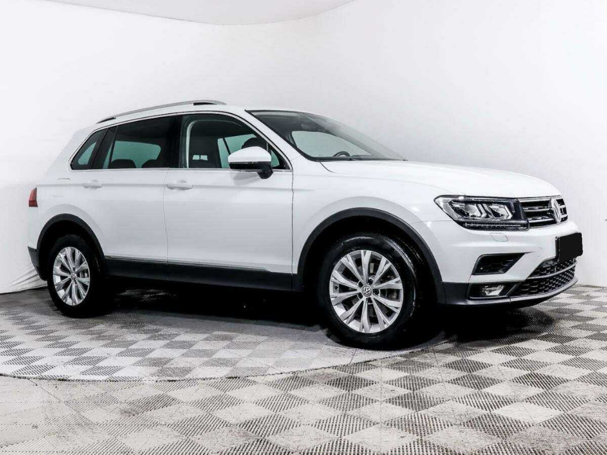 Купить Volkswagen Tiguan с пробегом. Фото: #2