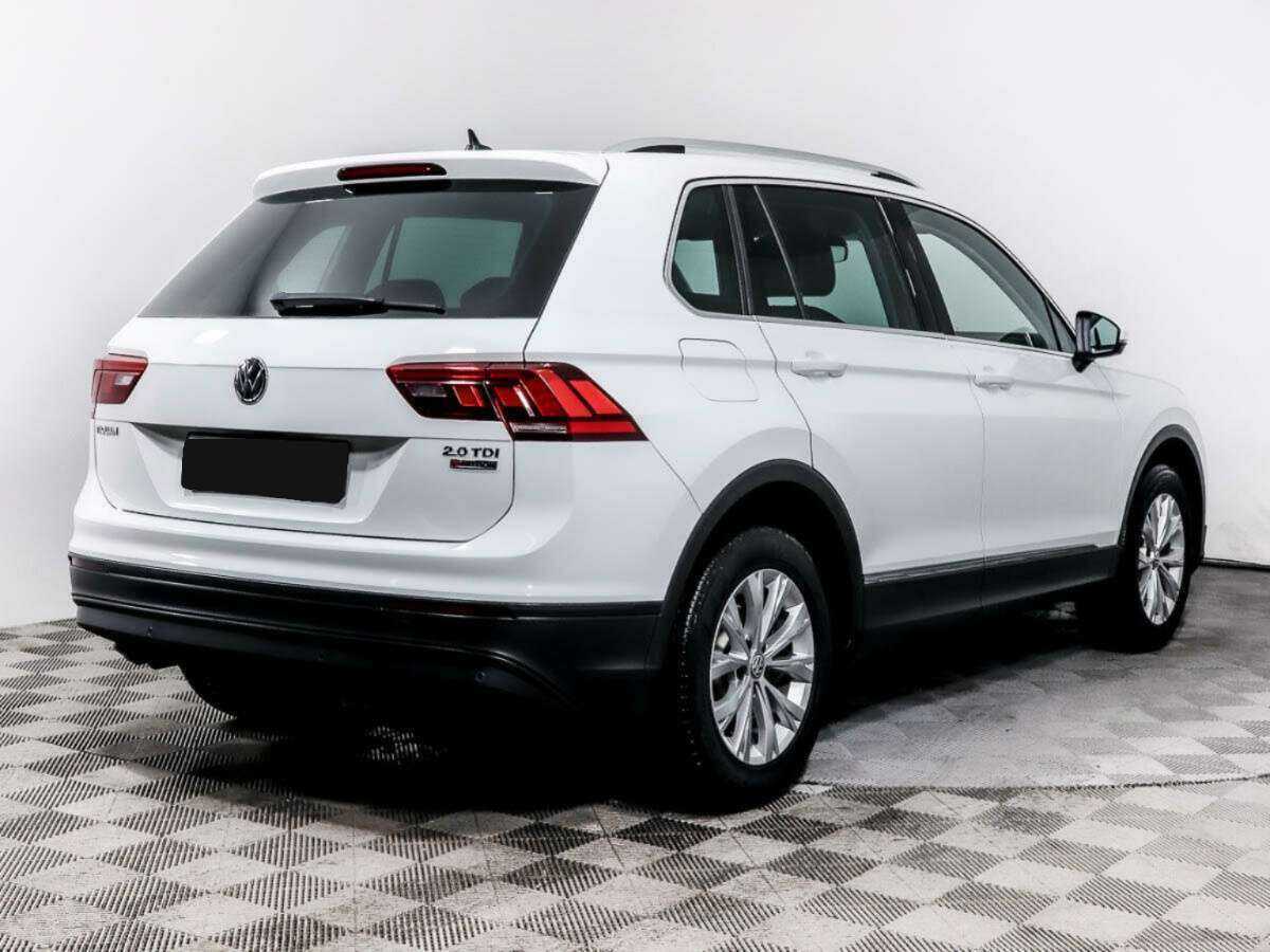 Купить Volkswagen Tiguan с пробегом. Фото: #3