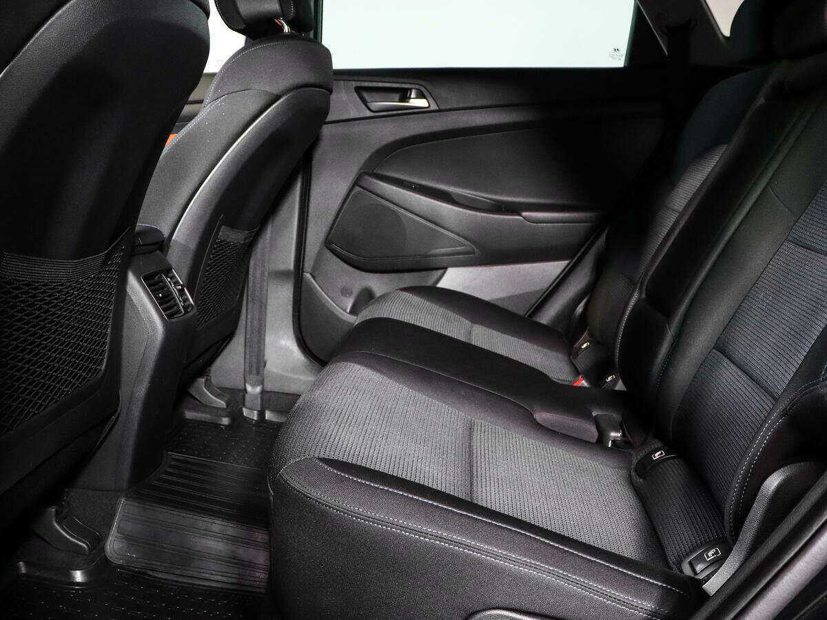 Купить Hyundai Tucson с пробегом. Фото: #9
