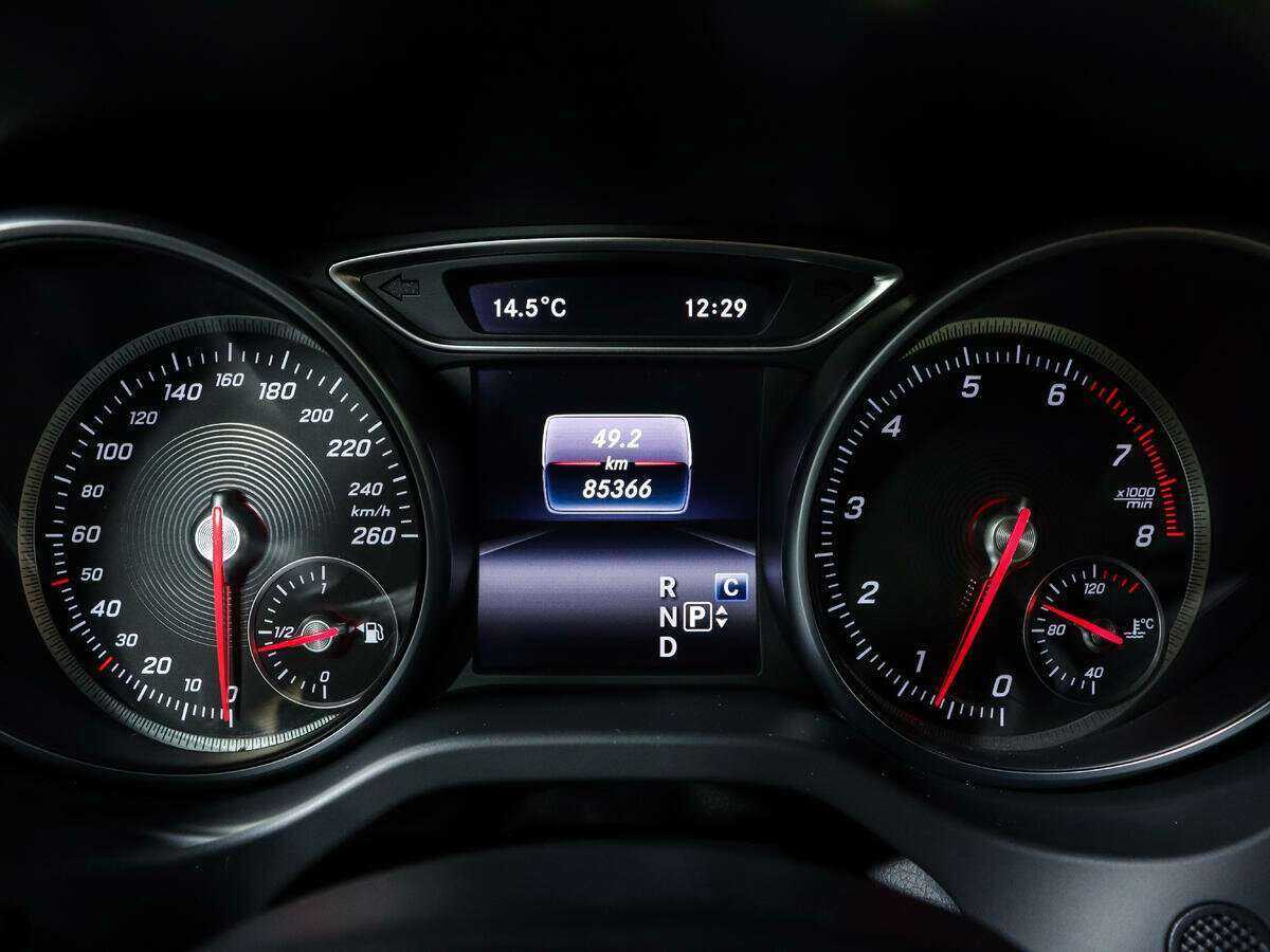 Купить Mercedes-Benz CLA с пробегом. Фото: #12