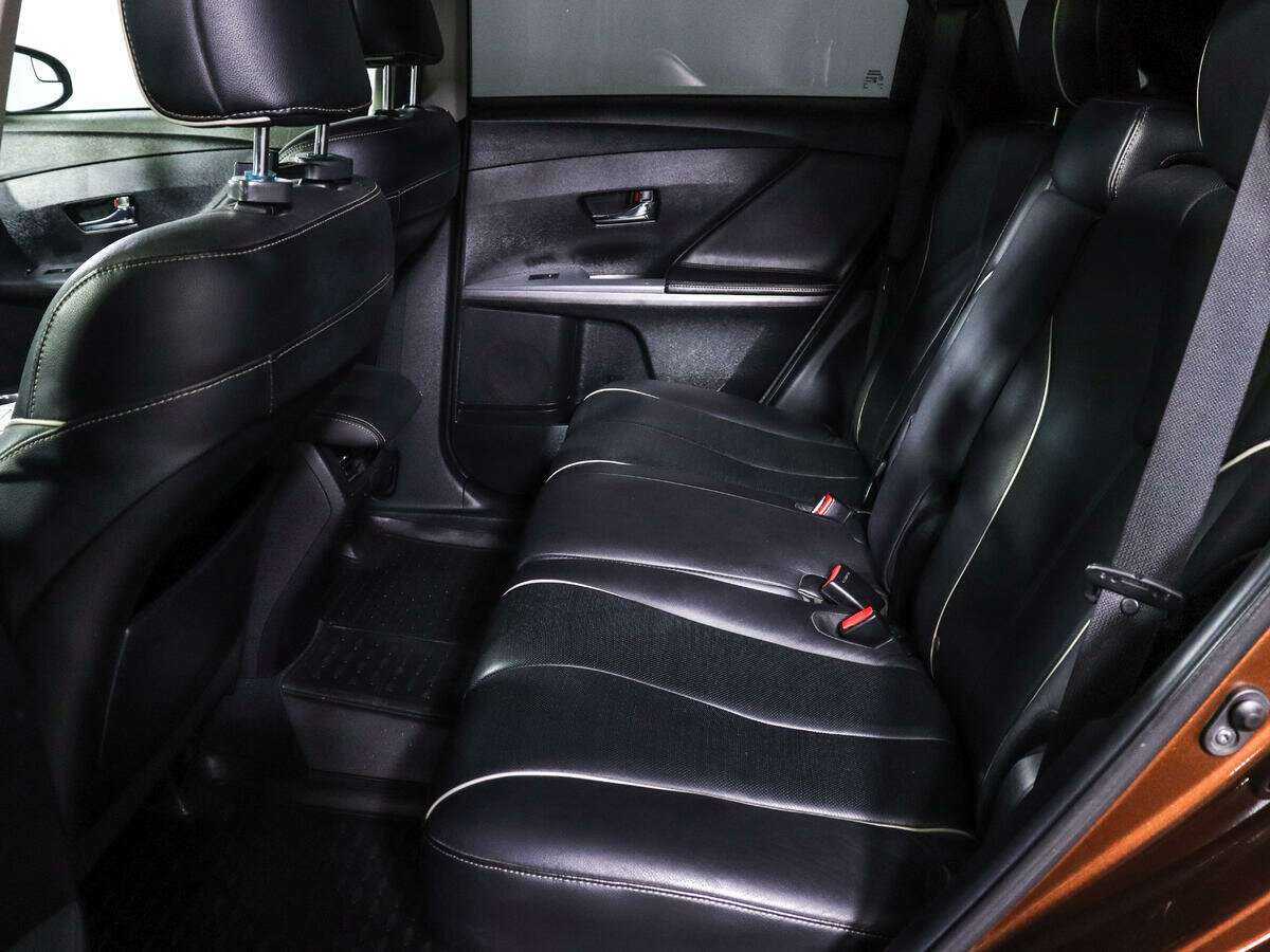 Купить Toyota Venza с пробегом. Фото: #6