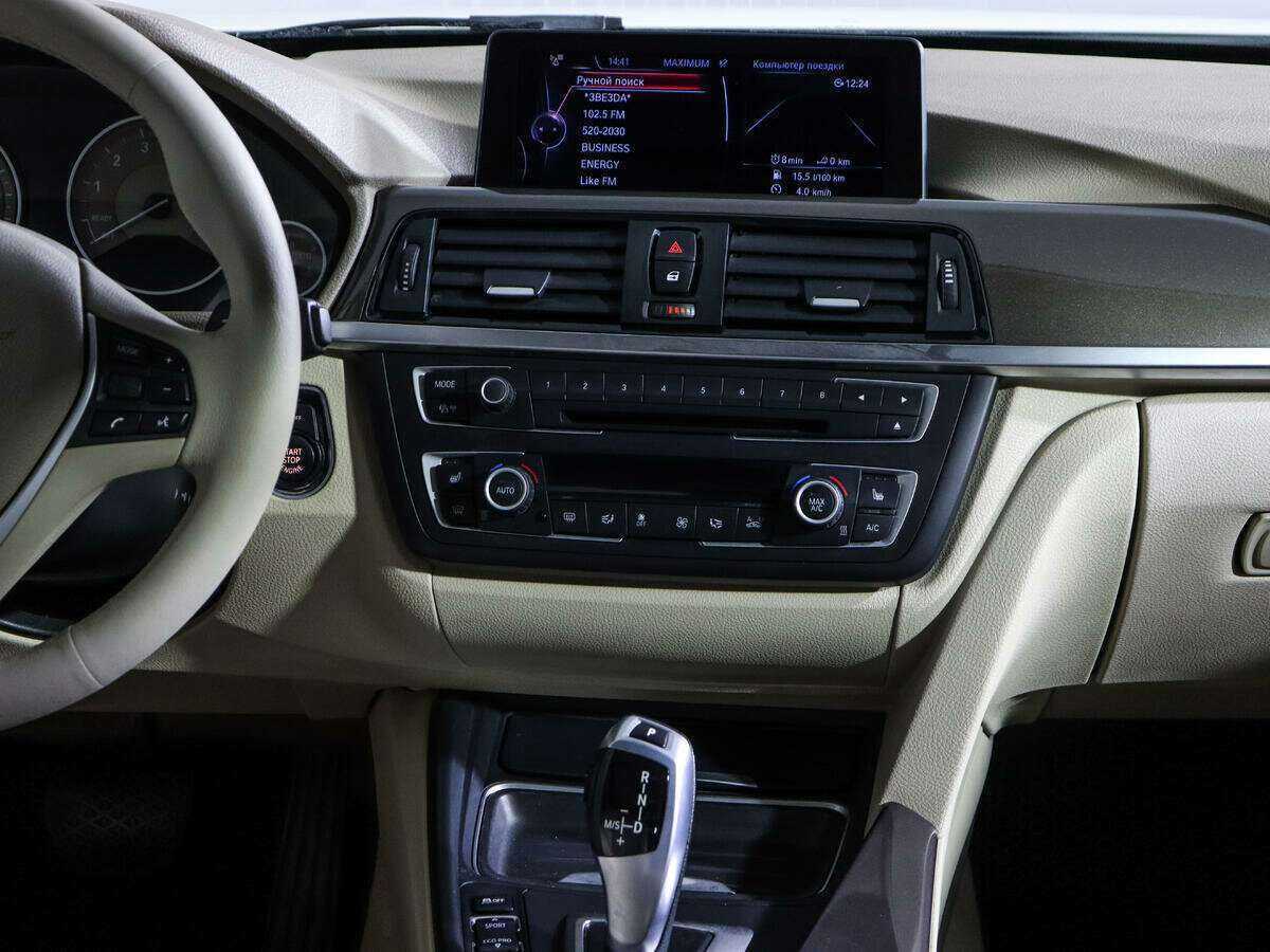 Купить BMW 3 серии с пробегом. Фото: #10