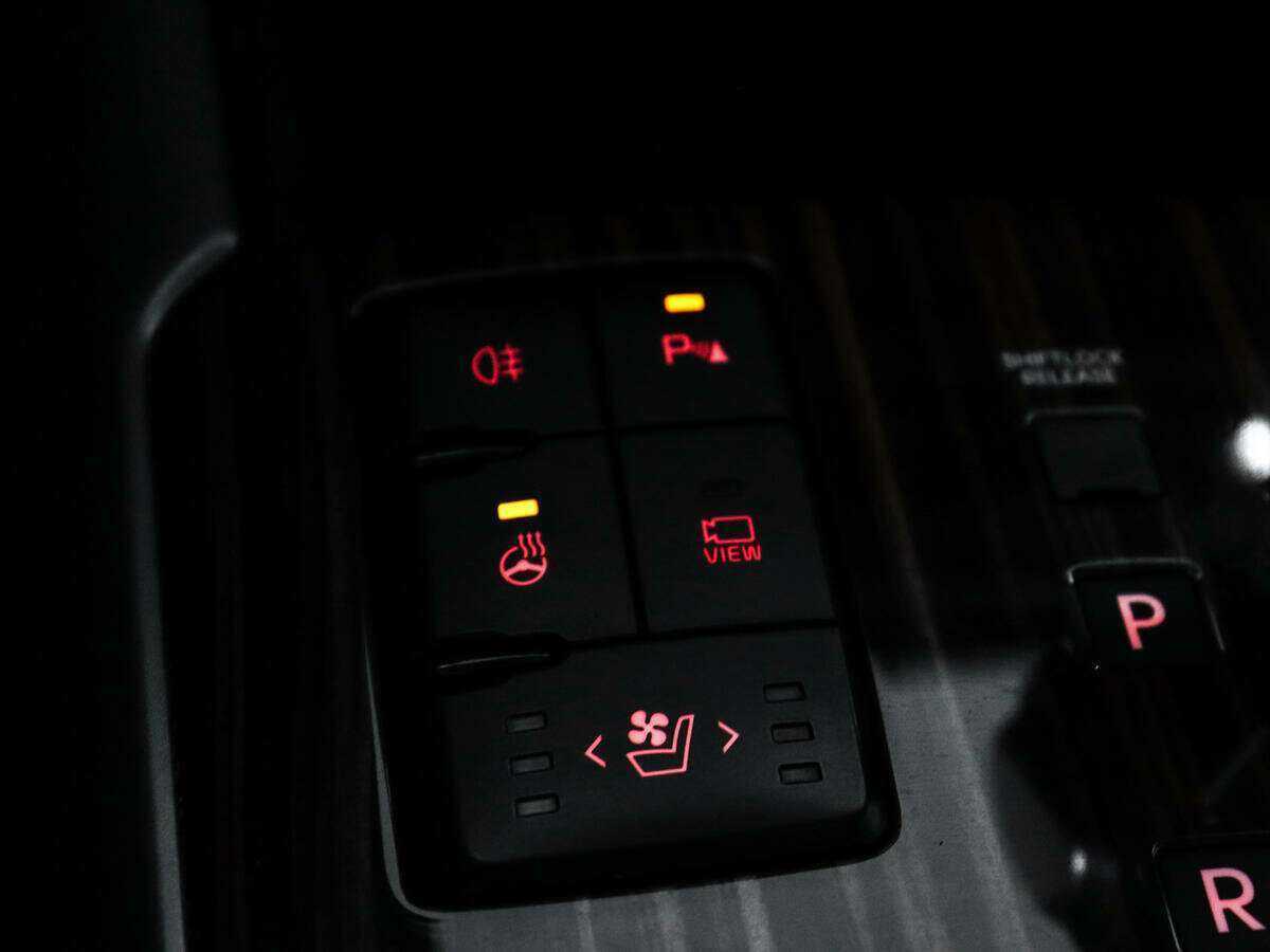 Купить Kia Mohave с пробегом. Фото: #17