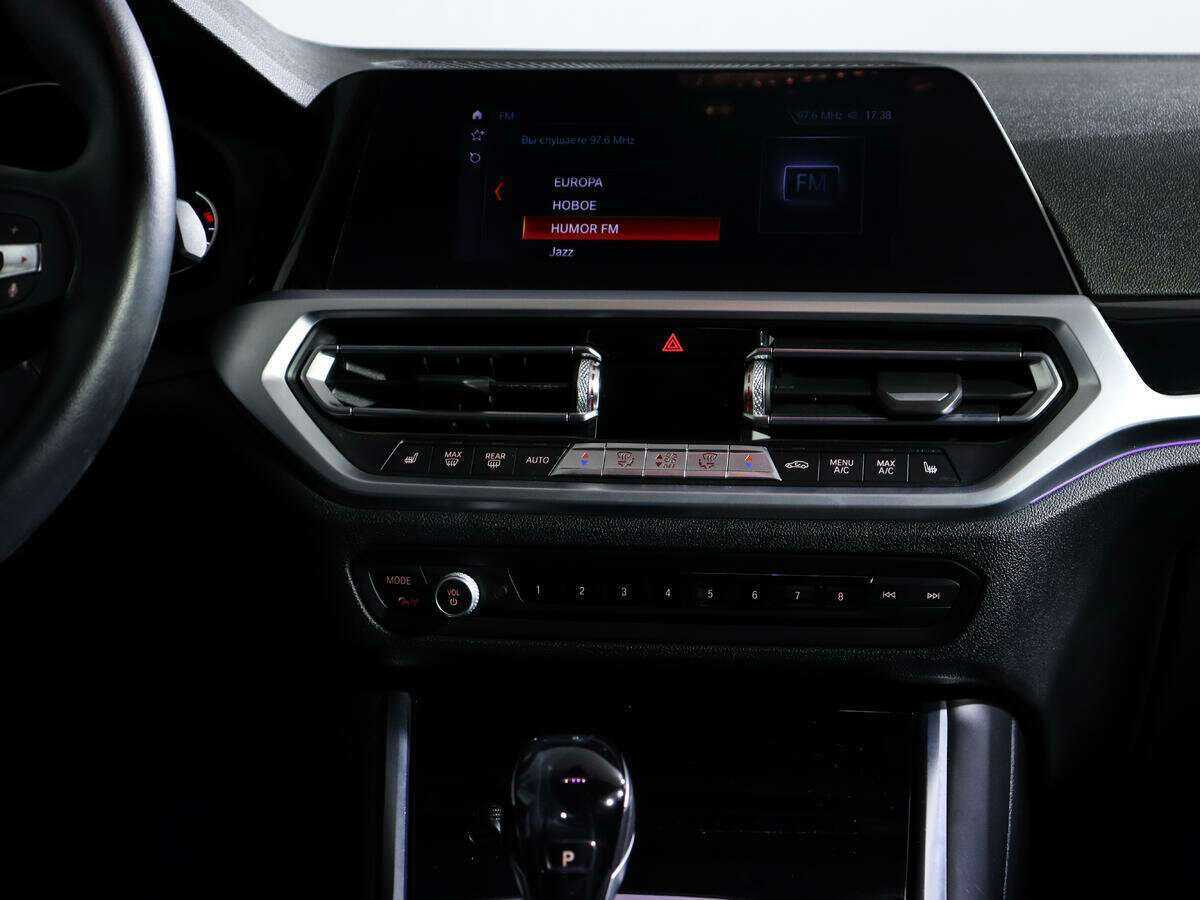 Купить BMW 3 серии с пробегом. Фото: #10