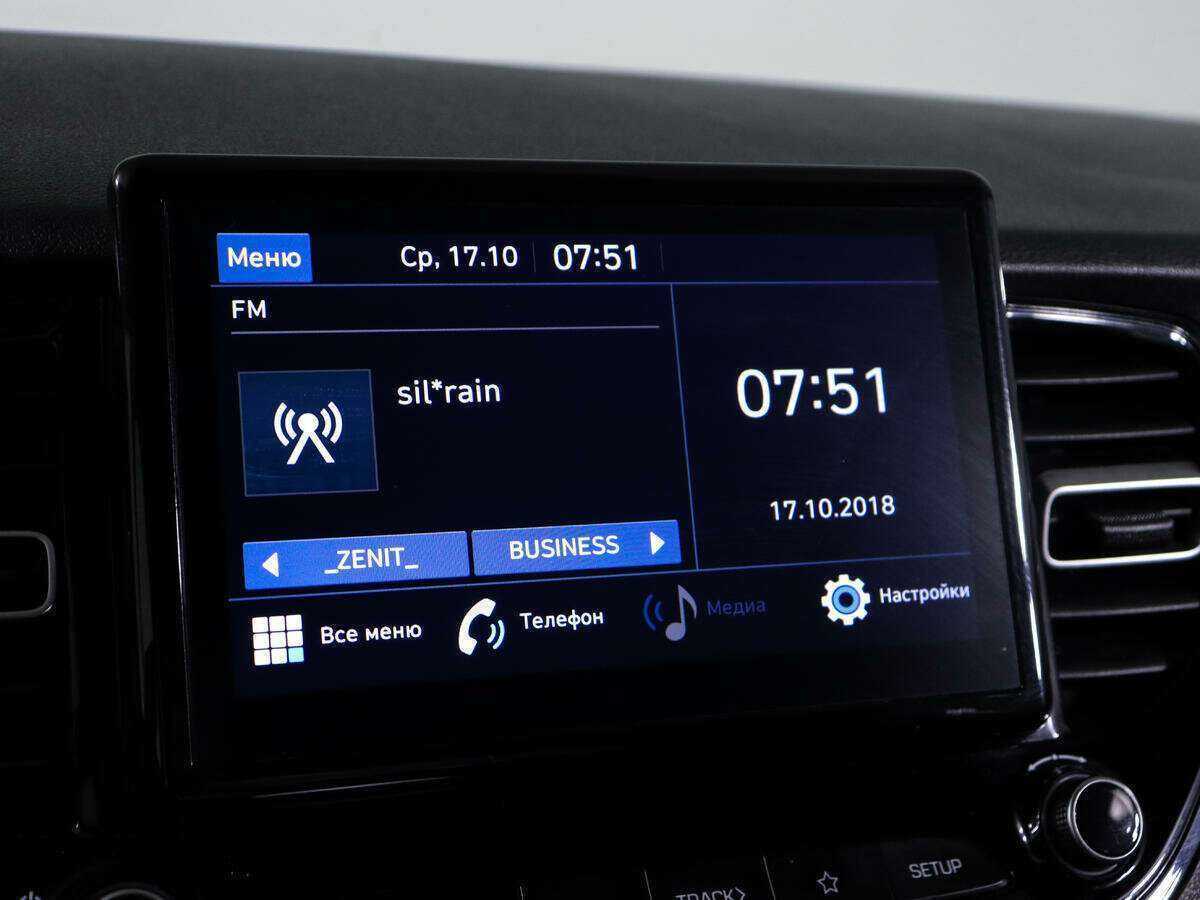 Купить Hyundai Solaris с пробегом. Фото: #14