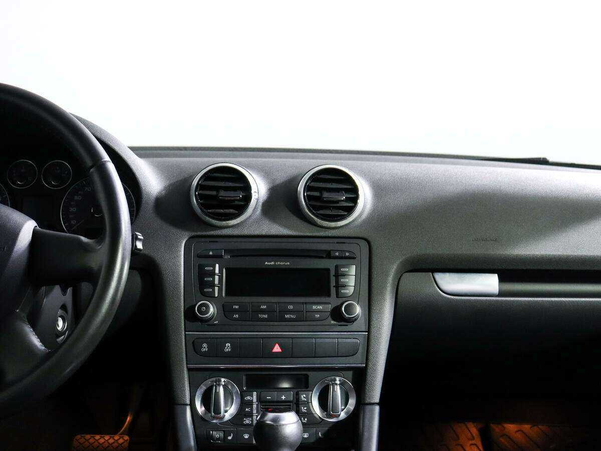 Купить Audi A3 с пробегом. Фото: #9