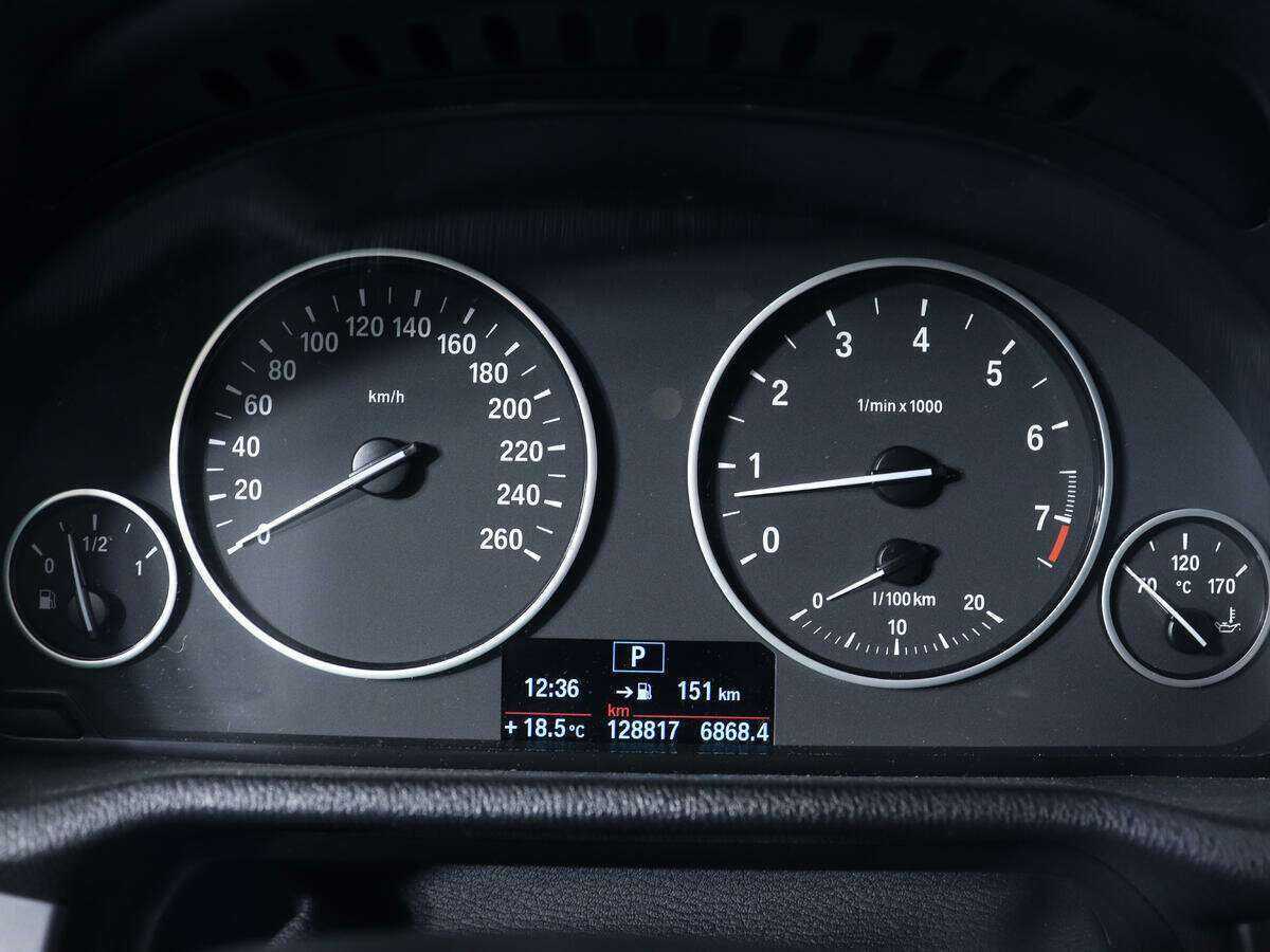 Купить BMW X3 с пробегом. Фото: #8