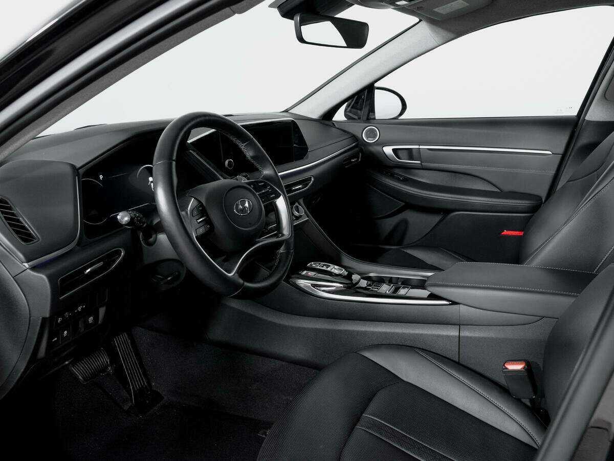 Купить Hyundai Sonata с пробегом. Фото: #15