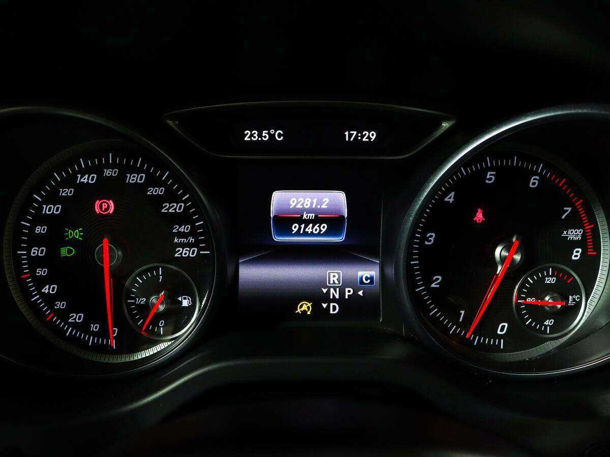 Купить Mercedes-Benz CLA с пробегом. Фото: #9