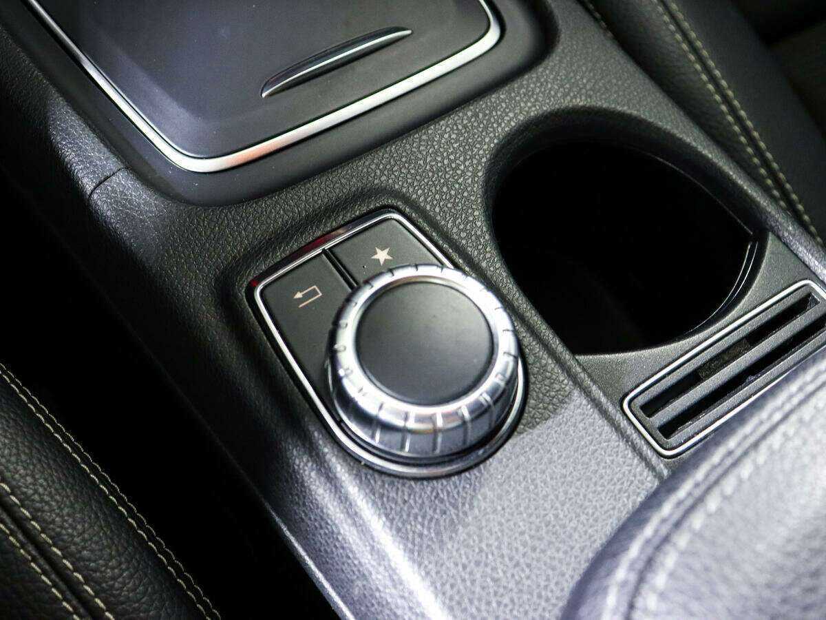Купить Mercedes-Benz CLA с пробегом. Фото: #17