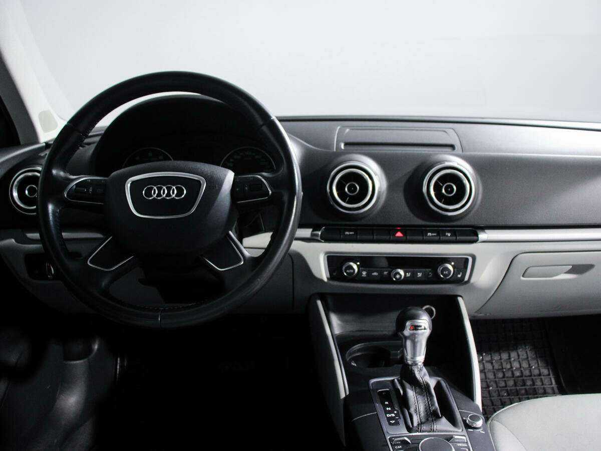 Купить Audi A3 с пробегом. Фото: #10