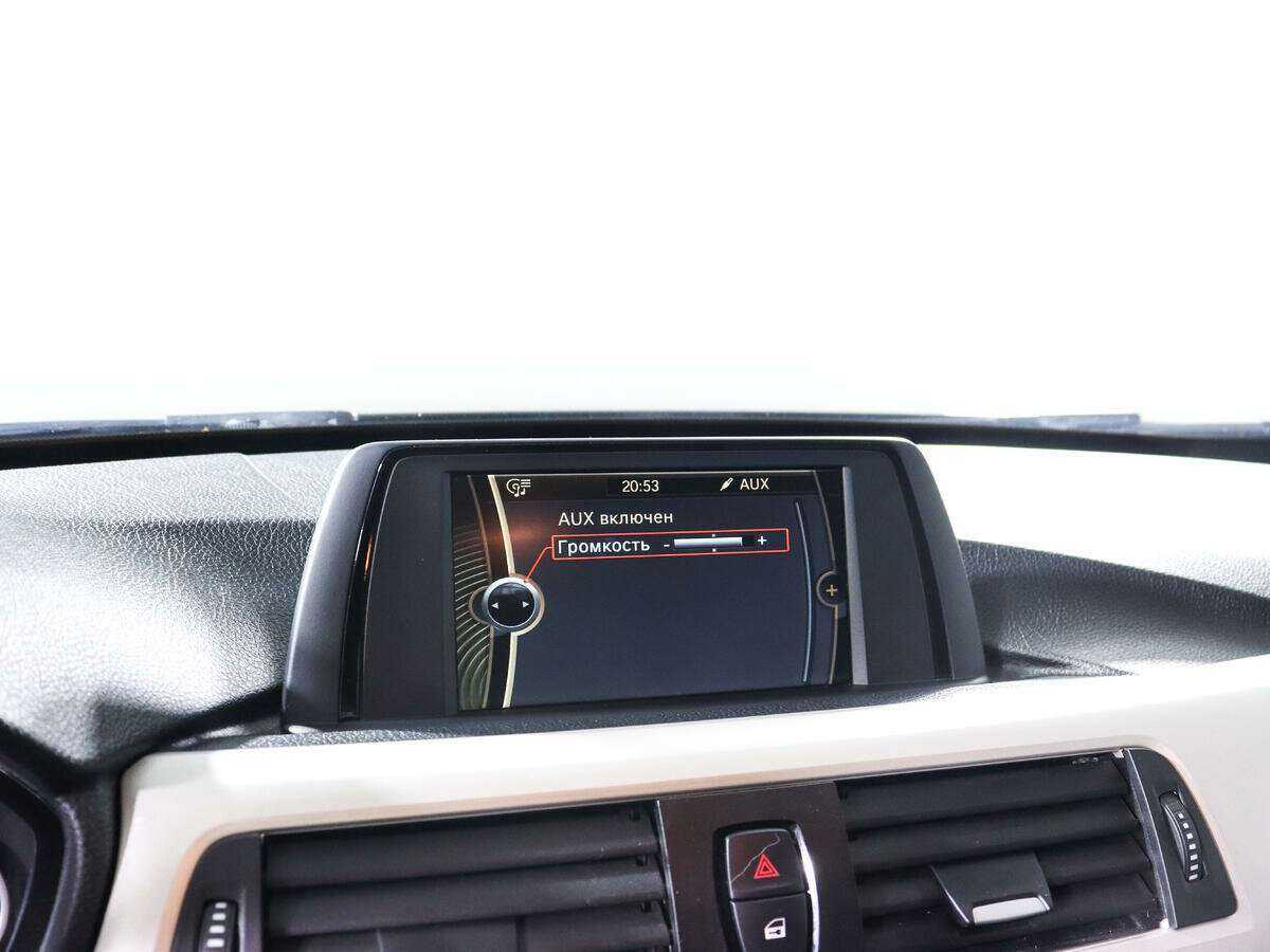 Купить BMW 3 серии с пробегом. Фото: #11