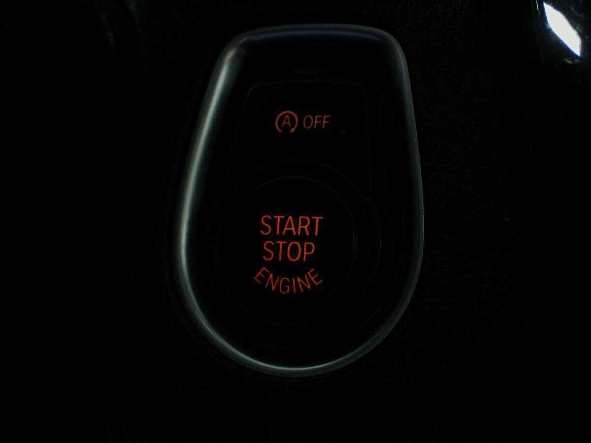 Купить BMW 3 серии с пробегом. Фото: #15