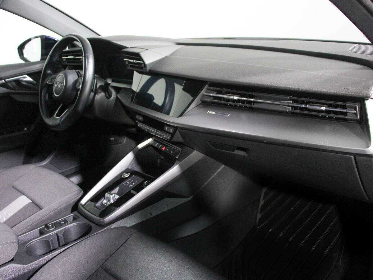 Купить Audi A3 с пробегом. Фото: #8