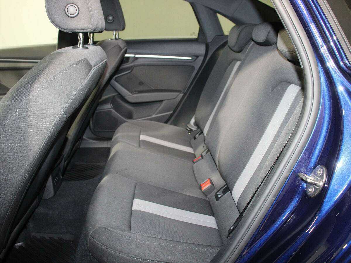 Купить Audi A3 с пробегом. Фото: #9